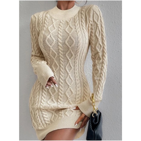 Luxe Chunky Knit Open Back Sweater Dress - Picture 6 of 15
